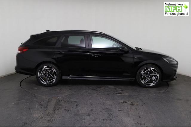 Hyundai i30 Kombi N-Line (N-Line) 1.5 T-GDi 103 kW (140 PS) 7-Gang-DCT 