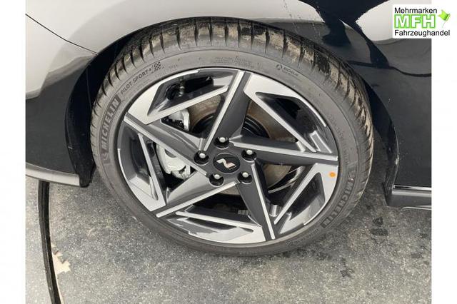 Hyundai i30 Kombi N-Line (N-Line) 1.5 T-GDi 103 kW (140 PS) 7-Gang-DCT 