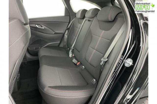 Hyundai i30 Kombi N-Line (N-Line) 1.5 T-GDi 103 kW (140 PS) 7-Gang-DCT 