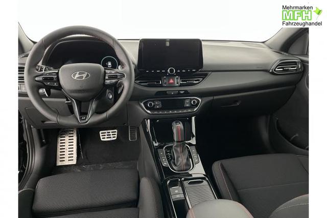 Hyundai i30 Kombi N-Line (N-Line) 1.5 T-GDi 103 kW (140 PS) 7-Gang-DCT 