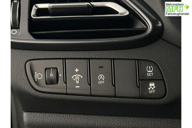 Hyundai i30 Kombi N-Line (N-Line) 1,5 T-GDi 103 kW (140 PS) 7-Gang-DCT 