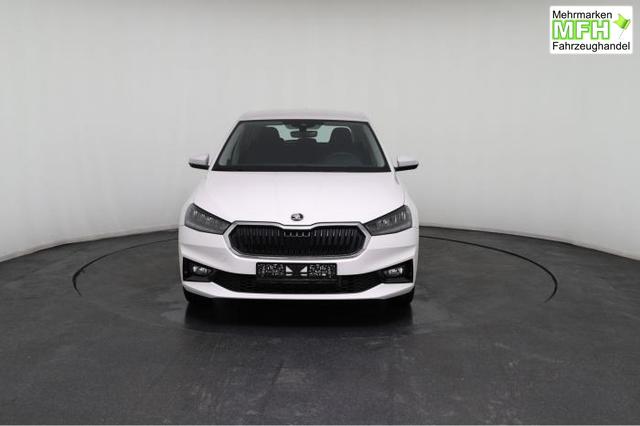Skoda Fabia Essence (Essence) 1.0 TSI 70kW (95 PS) 5-Gang Schaltgetriebe 