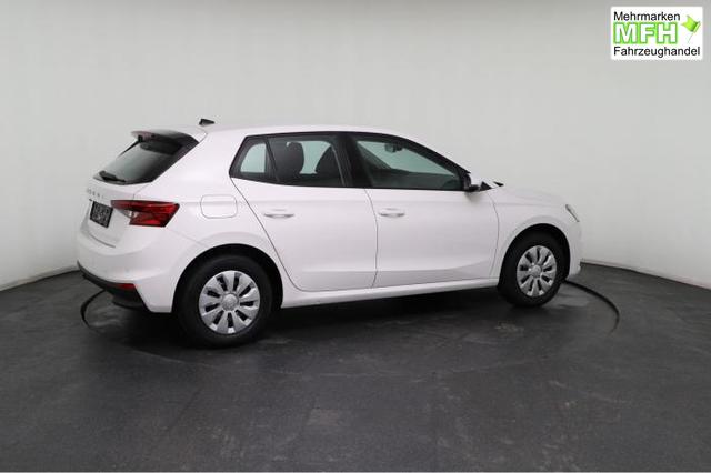 Skoda Fabia Essence (Essence) 1.0 TSI 70kW (95 PS) 5-Gang Schaltgetriebe 