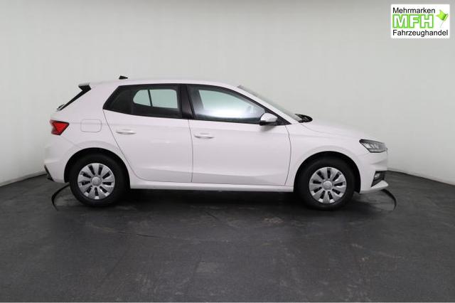 Skoda Fabia Essence (Essence) 1.0 TSI 70kW (95 PS) 5-Gang Schaltgetriebe 