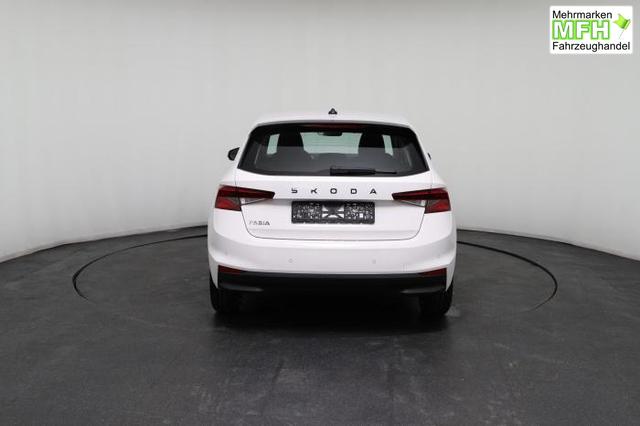Skoda Fabia Essence (Essence) 1.0 TSI 70kW (95 PS) 5-Gang Schaltgetriebe 