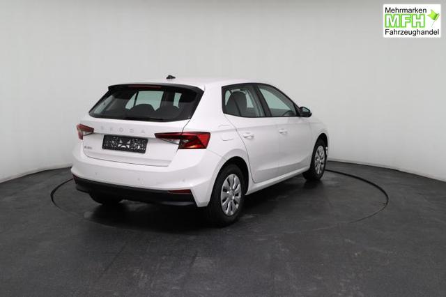 Skoda Fabia Essence (Essence) 1.0 TSI 70kW (95 PS) 5-Gang Schaltgetriebe 