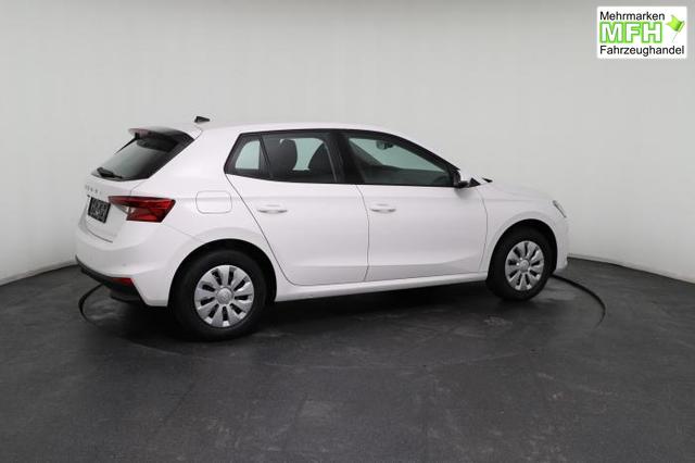 Skoda Fabia Essence (Essence) 1.0 TSI 70kW (95 PS) 5-Gang Schaltgetriebe 