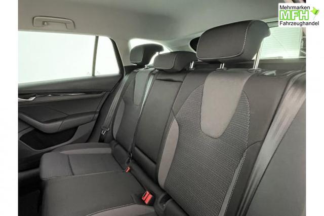 Skoda Octavia Combi Selection (Selection) 1.5 TSI 110kW (150 PS) 7-Gang-DSG 