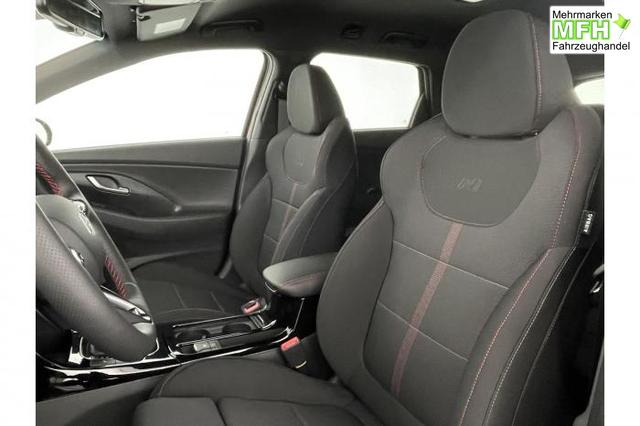 Hyundai i30 Kombi N-Line (N-Line) 1,5 T-GDi 103 kW (140 PS) 7-Gang-DCT 