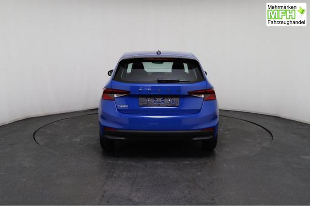 Skoda Fabia Essence (Essence) 1.0 MPI 59kW (80 PS) 5-Gang-Schaltgetriebe 