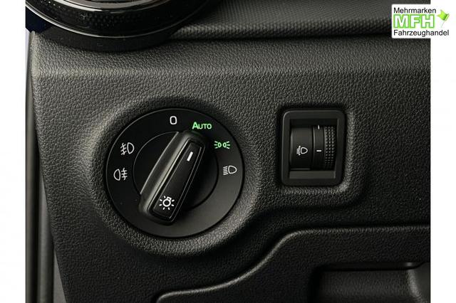 Skoda Fabia Essence (Essence) 1.0 MPI 59kW (80 PS) 5-Gang-Schaltgetriebe 