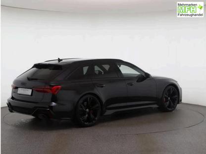 Audi RS6 Avant performance 4.0 TFSI 463kW (630 PS) quattro 8-Stufen-Tiptronic 