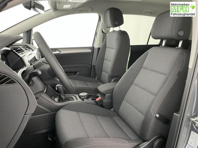 Volkswagen Touran New Edition R-Line 7-Sitzer (New R-Line) 1.5 TSI 110 kW (150 PS) 7-Gang DSG 