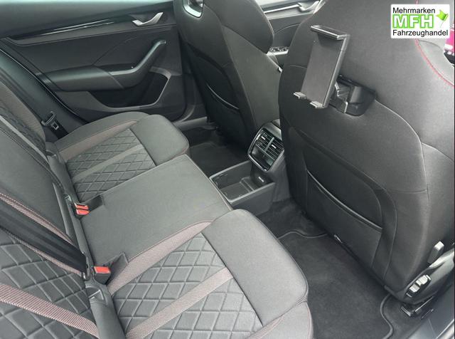 Skoda Octavia Combi RS 2.0 TSI 195kW (265 PS) 7-Gang-Automatikgetriebe 