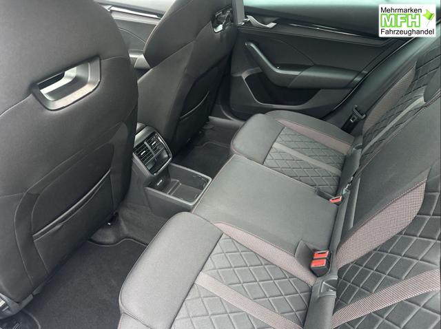 Skoda Octavia Combi RS 2.0 TSI 195kW (265 PS) 7-Gang-Automatikgetriebe 