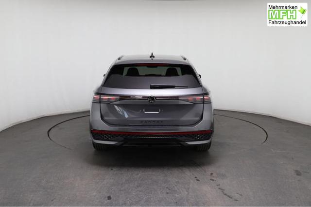 Volkswagen Passat Variant R-Line (R-Line) 2.0 TSI 195kW (265 PS) 7-Gang DSG 4MOTION 