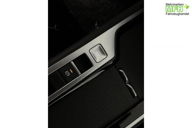 Volkswagen Passat Variant R-Line (R-Line) 2.0 TSI 195kW (265 PS) 7-Gang DSG 4MOTION 