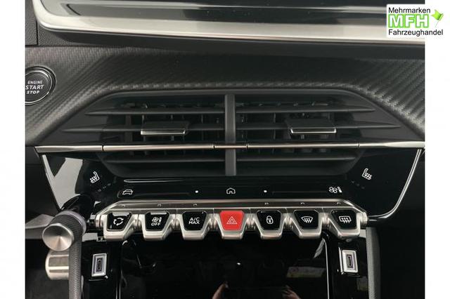 Peugeot 2008 GT (GT) 1.2 Hybrid 145 107kW (145 PS) e-DCS6 