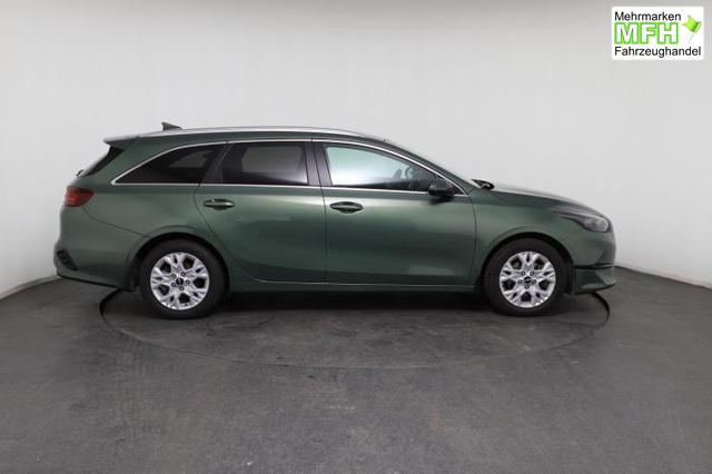 Kia Ceed Sportswagon Gold (Gold) 1.5 T-GDI 118kW (160 PS) 7-DCT 