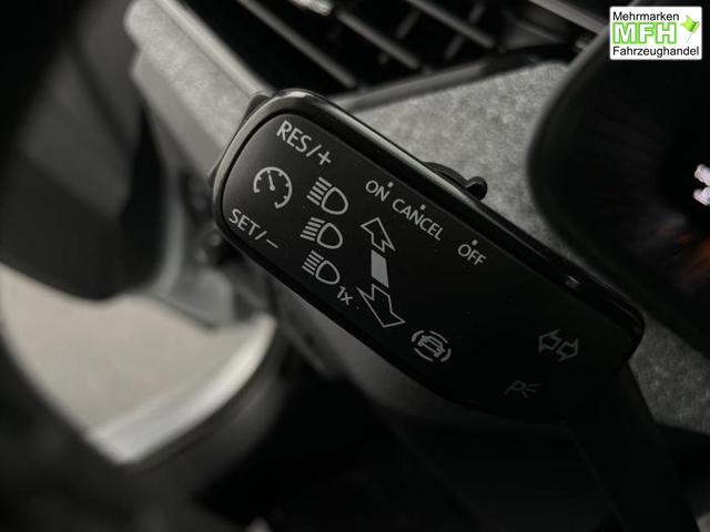 Skoda Kamiq Selection (Selection) 1.0 TSI 70 KW (95 PS) 5-Gang Schaltgetriebe 