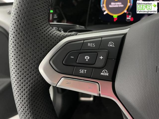 Volkswagen Golf R-Line Limousine (R-Line) 1.5 eTSI 110kW (150 PS) 7-Gang DSG 