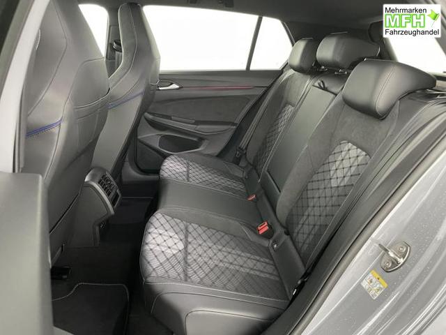 Volkswagen Golf R-Line Limousine (R-Line) 1.5 eTSI 110kW (150 PS) 7-Gang DSG 