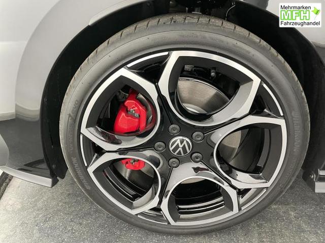 Volkswagen Golf GTI () 2.0 TSI 195kW (265 PS) 7-Gang DSG 