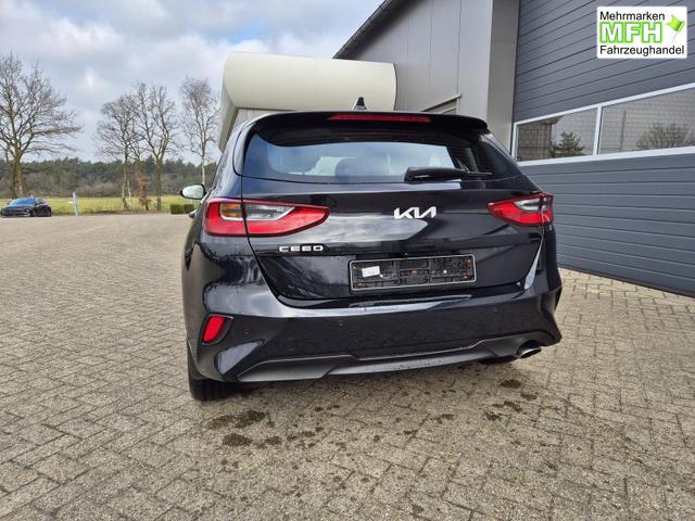 Kia Ceed Vision 1.5 T-GDi 140PS Automatik Klimaautomatik Alarmanlage Sitzheizung Lenkradheizung Navi PDC R&uuml;ckf.Kamera Bluetooth Touchscreen Apple CarPlay Android Auto Tempomat 