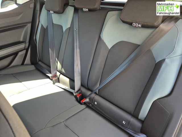 Dacia Duster Extreme Hybrid 140PS Automatik 1.6 SCE Sitzheizung Klimaautomatik 4x Kamera elektr.Parkbremse Teil-Leder Bluetooth Apple Carplay Android Auto PDC v+h 2xKeyless 17-LM 