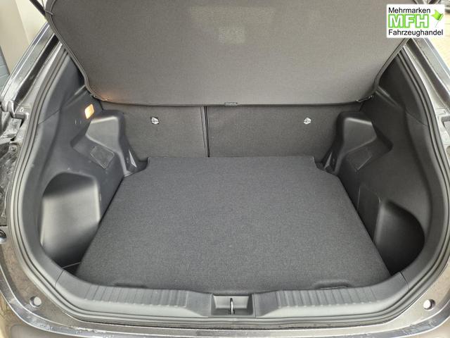 Toyota Yaris Cross 1.5VVT-iE 130PS Automatik Teamplayer Klimaautomatik Sitzheizung Lenkradheizung PDC v+h Rückf.Kamera 17-LM abged.Scheiben 2xKeyless DAB+ Bluetooth Touchscreen Apple CarPlay Android Auto 