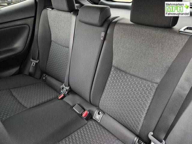 Toyota Yaris Cross 1.5VVT-iE 130PS Automatik Teamplayer Klimaautomatik Sitzheizung Lenkradheizung PDC v+h Rückf.Kamera 17-LM abged.Scheiben 2xKeyless DAB+ Bluetooth Touchscreen Apple CarPlay Android Auto 