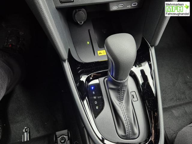 Toyota Yaris Cross 1.5VVT-iE 130PS Automatik Teamplayer Klimaautomatik Sitzheizung Lenkradheizung PDC v+h Rückf.Kamera 17-LM abged.Scheiben 2xKeyless DAB+ Bluetooth Touchscreen Apple CarPlay Android Auto 