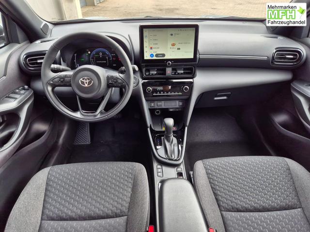 Toyota Yaris Cross 1.5VVT-iE 130PS Automatik Teamplayer Klimaautomatik Sitzheizung Lenkradheizung PDC v+h Rückf.Kamera 17-LM abged.Scheiben 2xKeyless DAB+ Bluetooth Touchscreen Apple CarPlay Android Auto 