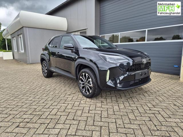 Toyota Yaris Cross 1.5VVT-iE 130PS Automatik Teamplayer Klimaautomatik Sitzheizung Lenkradheizung PDC v+h Rückf.Kamera 17-LM abged.Scheiben 2xKeyless DAB+ Bluetooth Touchscreen Apple CarPlay Android Auto 