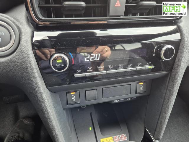 Toyota Yaris Cross 1.5VVT-iE 130PS Automatik Teamplayer Klimaautomatik Sitzheizung Lenkradheizung PDC v+h Rückf.Kamera 17-LM abged.Scheiben 2xKeyless DAB+ Bluetooth Touchscreen Apple CarPlay Android Auto 