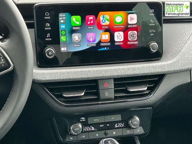 Skoda Kamiq 1.0 TSI 115PS DSG Selection Matrix-LED Sitzheizung Garantieverl&auml;ngerung Klimaautomatik Parksensoren Skoda-Radio drahtlos Apple CarPlay + Android Auto Digital Cockpit Tempomat abg.Scheiben 