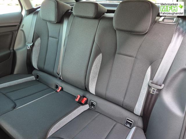 Skoda Kamiq 1.0 TSI 115PS DSG Selection Matrix-LED Sitzheizung Garantieverl&auml;ngerung Klimaautomatik Parksensoren Skoda-Radio drahtlos Apple CarPlay + Android Auto Digital Cockpit Tempomat abg.Scheiben 