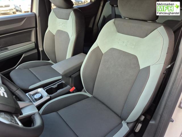 Dacia Duster Extreme 4x4 130PS 1.2 TCe 4x Kamera Lenkradheizung Sitzheizung Klimaautomatik Teil-Leder elektr.Parkbremse Bluetooth Apple Carplay Android Auto PDC v+h 2xKeyless 18-LM Ganzj.Reifen 