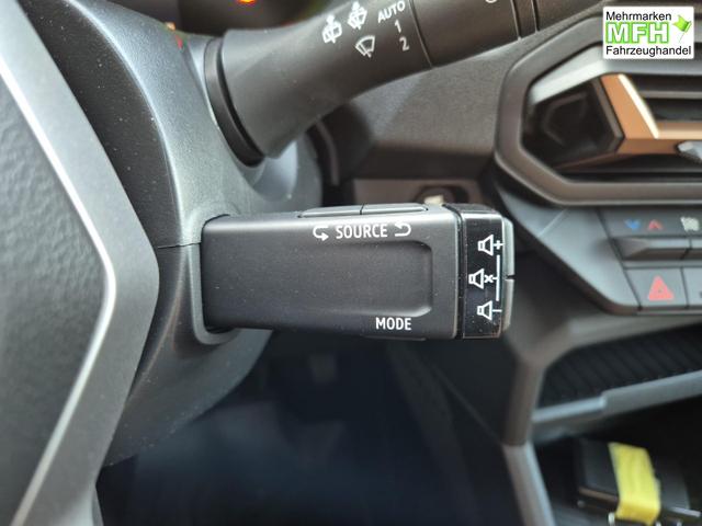 Dacia Duster Extreme 4x4 130PS 1.2 TCe 4x Kamera Lenkradheizung Sitzheizung Klimaautomatik Teil-Leder elektr.Parkbremse Bluetooth Apple Carplay Android Auto PDC v+h 2xKeyless 18-LM Ganzj.Reifen 