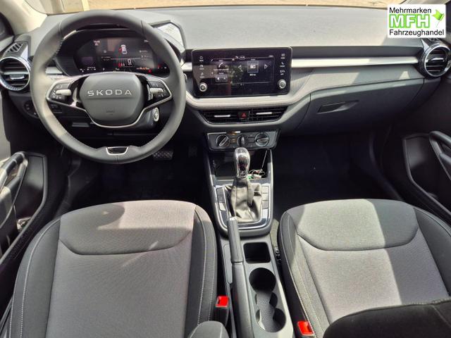 Skoda Fabia 1.0 TSI 115PS DSG Selection 5-türig Rückf.Kamera Parksensoren Sitzheizung Multifunktionslenkrad Klima Skoda-Radio Bluetooth Touchscreen Tempomat Nebelsch. Apple CarPlay + Android Auto 