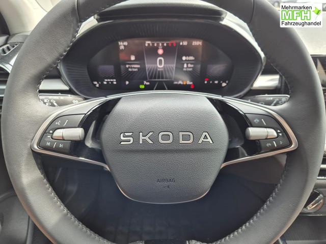 Skoda Fabia 1.0 TSI 115PS DSG Selection 5-türig Rückf.Kamera Parksensoren Sitzheizung Multifunktionslenkrad Klima Skoda-Radio Bluetooth Touchscreen Tempomat Nebelsch. Apple CarPlay + Android Auto 