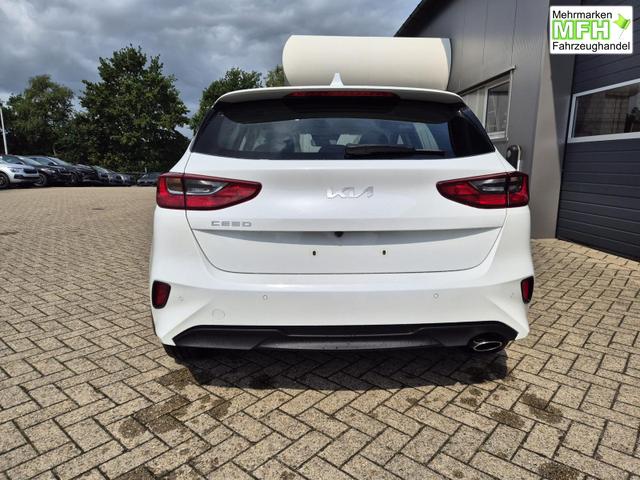 Kia Ceed Vision 1.5 T-GDi 140PS Automatik Klimaautomatik Alarmanlage Sitzheizung Lenkradheizung Navi PDC R&uuml;ckf.Kamera Bluetooth Touchscreen Apple CarPlay Android Auto Tempomat 