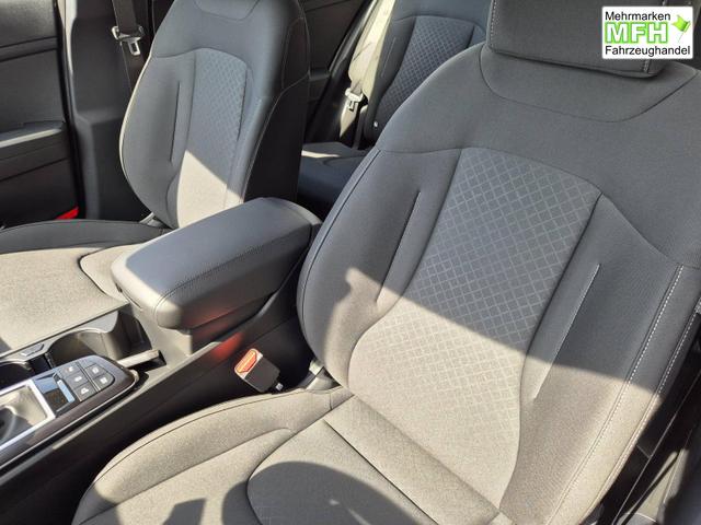 Kia Sportage Vision 1.6 T-GDi 150PS Automatik NEUES MODELL MY26 FACELIFT Sitzheizung Lenkradheizung Klimaautomatik Navi Bluetooth Touchscreen Apple CarPlay Android Auto PDC v+h 17"LM R&uuml;ckf.Kamera ACC 2x Keyless 