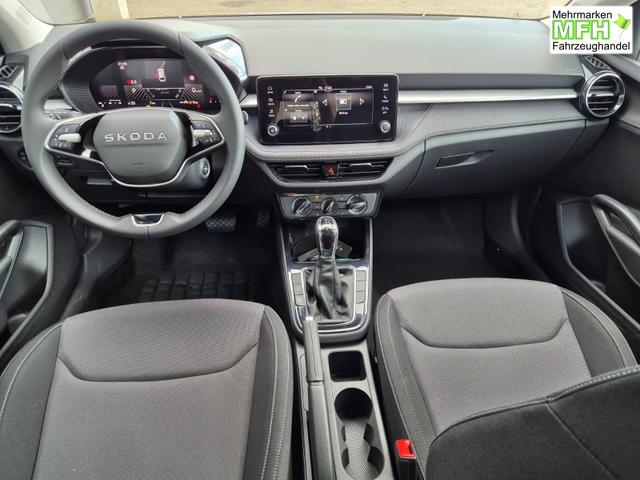 Skoda Fabia 1.0 TSI 115PS DSG Selection 5-türig Rückf.Kamera Parksensoren Sitzheizung Multifunktionslenkrad Klima Skoda-Radio Bluetooth Touchscreen Tempomat Nebelsch. Apple CarPlay + Android Auto 