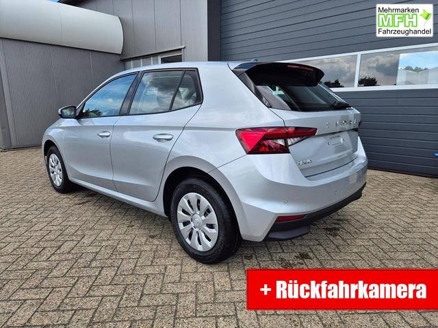 Skoda Fabia 1.0 TSI 115PS DSG Selection 5-türig Rückf.Kamera Parksensoren Sitzheizung Multifunktionslenkrad Klima Skoda-Radio Bluetooth Touchscreen Tempomat Nebelsch. Apple CarPlay + Android Auto 