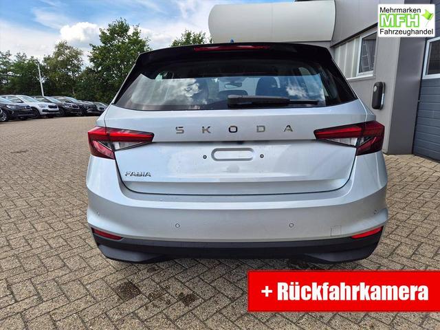 Skoda Fabia 1.0 TSI 115PS DSG Selection 5-türig Rückf.Kamera Parksensoren Sitzheizung Multifunktionslenkrad Klima Skoda-Radio Bluetooth Touchscreen Tempomat Nebelsch. Apple CarPlay + Android Auto 