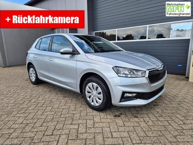 Skoda Fabia 1.0 TSI 115PS DSG Selection 5-türig Rückf.Kamera Parksensoren Sitzheizung Multifunktionslenkrad Klima Skoda-Radio Bluetooth Touchscreen Tempomat Nebelsch. Apple CarPlay + Android Auto 