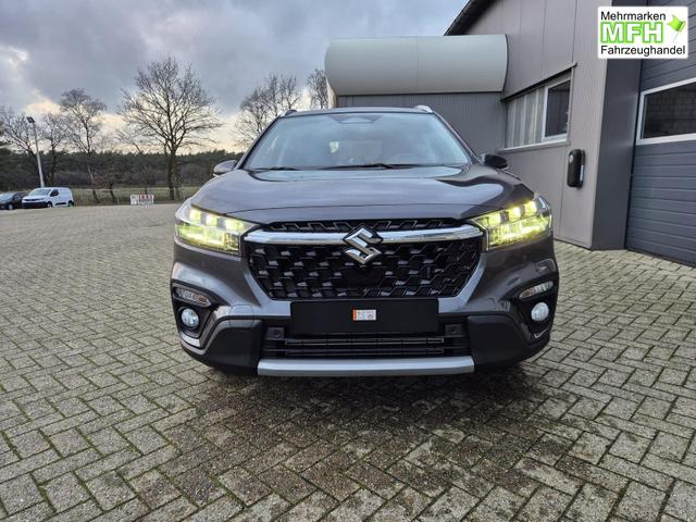 Suzuki S-Cross Comfort+ 110PS Automatik MHEV 4x4 ALLGRIP 1.4 Boosterjet Allrad Teilleder Navi Klimaautomatik Sitzheizung ACC PDC v+h 4x Kamera Suzuki-Radio Apple CarPlay Android Auto Touchscreen 2xKeyless 17-LM 