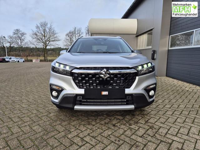 Suzuki S-Cross Comfort+ 110PS Automatik MHEV 4x4 ALLGRIP 1.4 Boosterjet Allrad Teilleder Navi Klimaautomatik Sitzheizung ACC PDC v+h 4x Kamera Suzuki-Radio Apple CarPlay Android Auto Touchscreen 2xKeyless 17-LM 