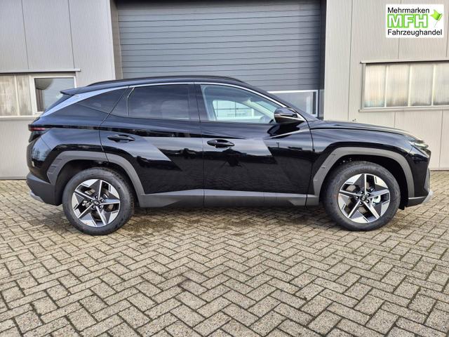 Hyundai TUCSON Trend 1.6 T-GDI 150PS Automatik TZ 2026 Teil-Leder Sitzheizung v+h Lenkradheizung Klimaautomatik Navi Touchscreen DAB+ Apple CarPlay + Android Auto PDC R&uuml;ckf.-Kamera Matrix-LED-Scheinw. 
